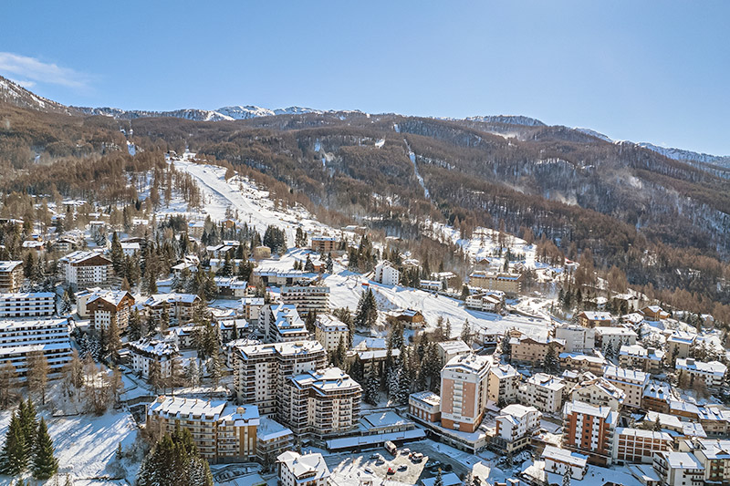 sauze doulx ski station